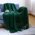 Коледно плетено одеяло